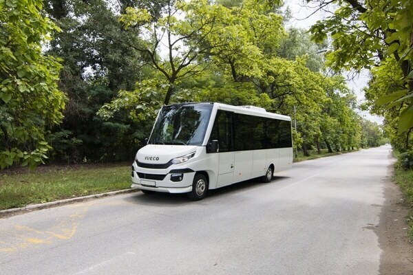 P Suburban Bus 6. pilt