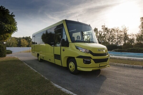 L Intercity Bus 6. pilt