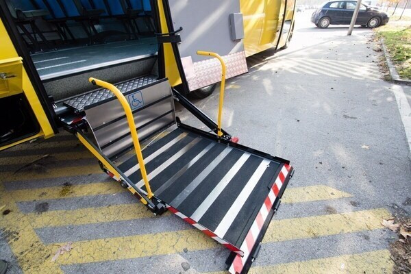 S School Bus 3. pilt